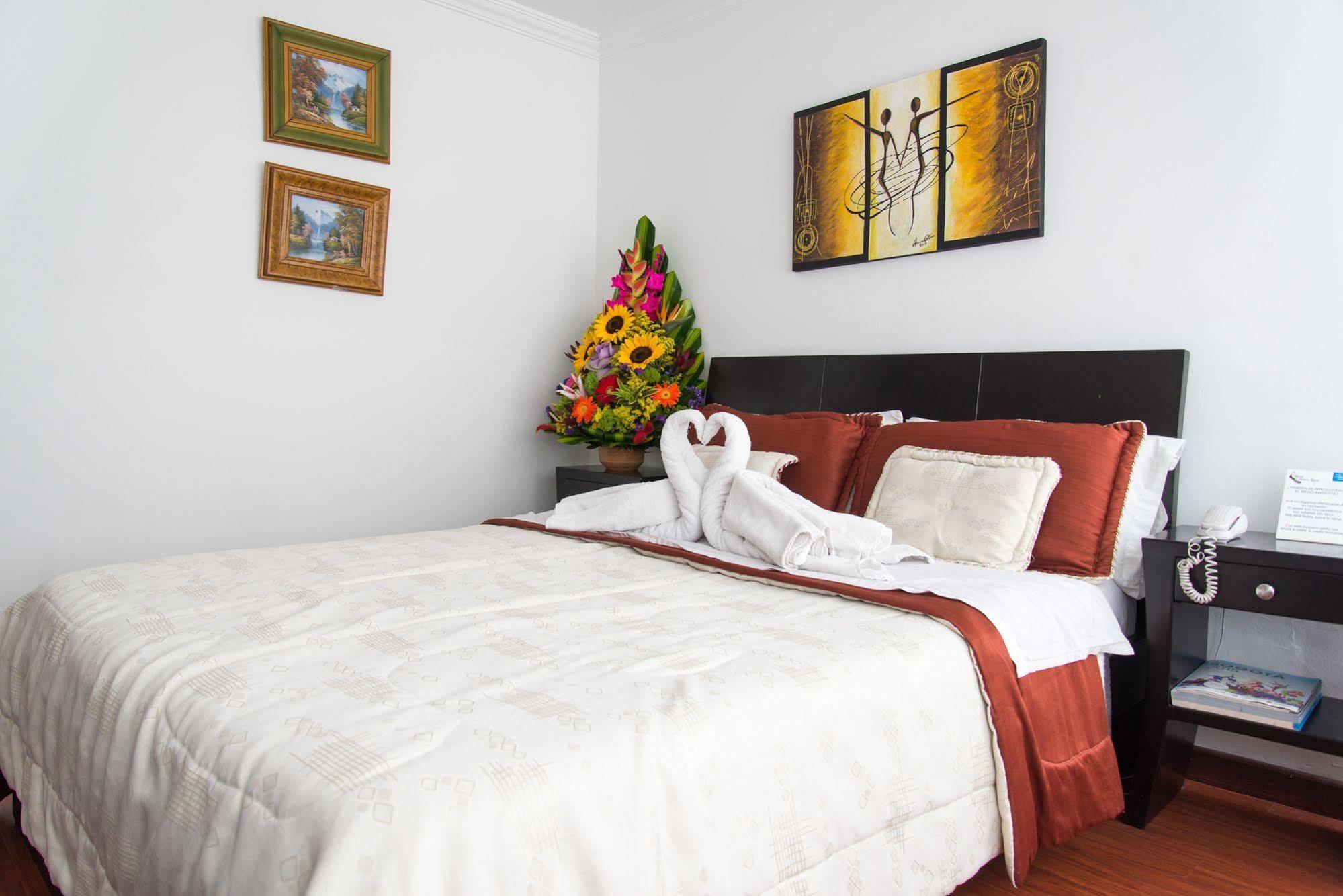 Hotel Fenix Real Bogota Exterior photo